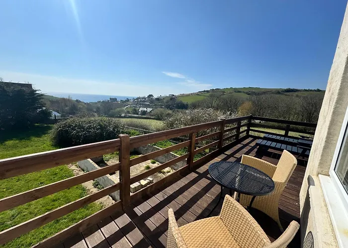 Eype\'S Mouth Country Hotel